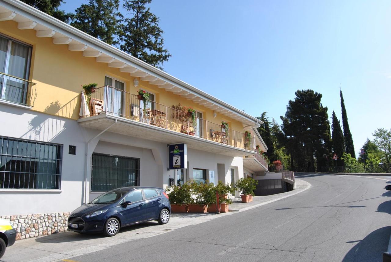 Appartamenti San Pietro - Hotel Gallo Tignale Kültér fotó