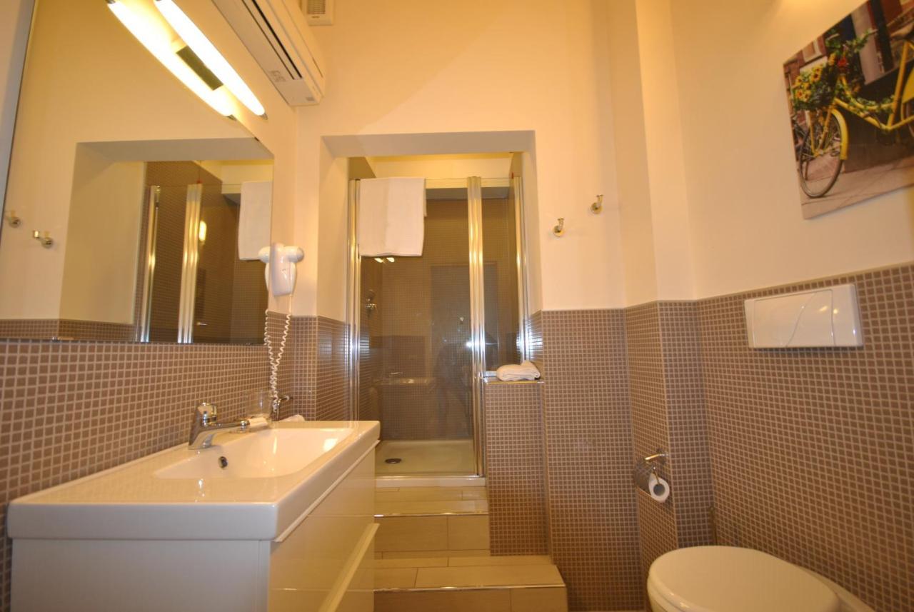 Appartamenti San Pietro - Hotel Gallo Tignale Kültér fotó