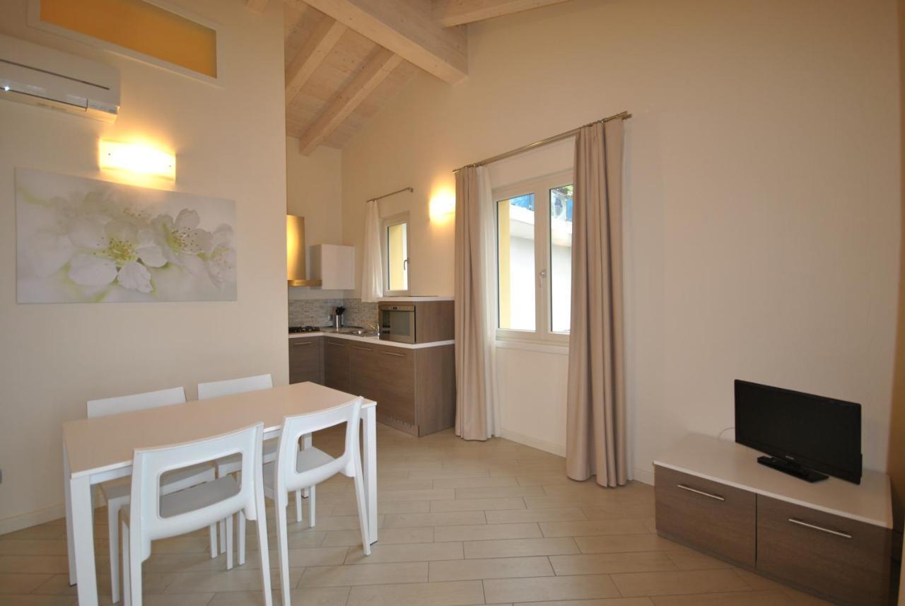 Appartamenti San Pietro - Hotel Gallo Tignale Kültér fotó